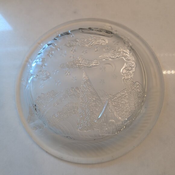 The Night Before Christmas Small Glass Dish - Picture 6 of 7